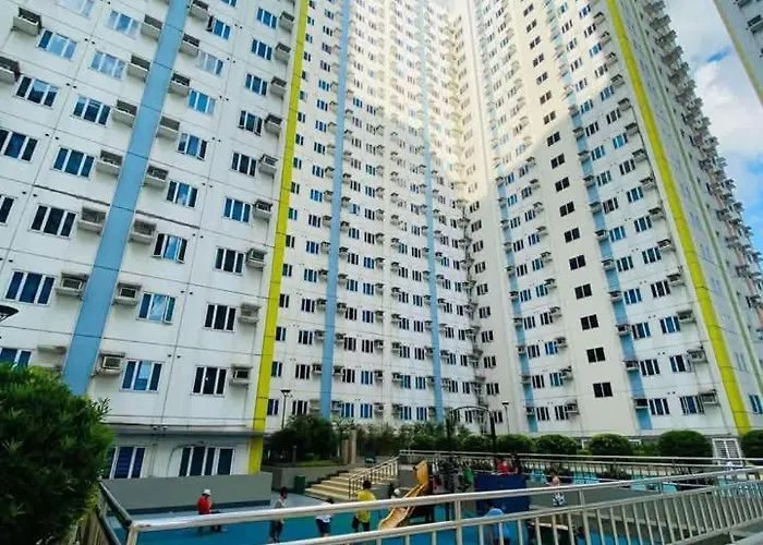 Mplace Affordable Staycation In Quezon *
